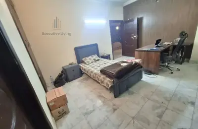 F-11 Executive Male Hostel